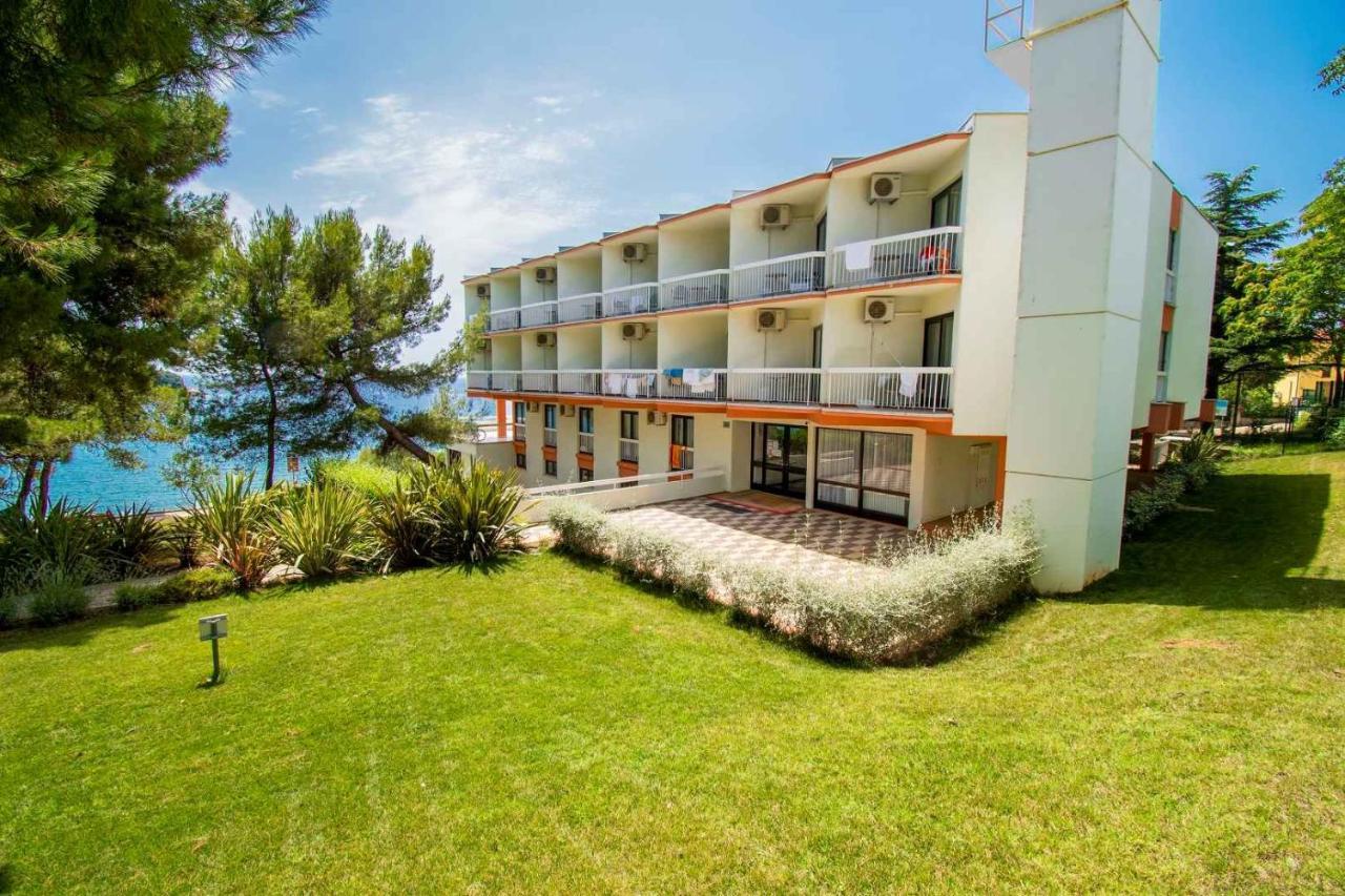 Centinera Deluxe Mobile Homes Kamp 3*
